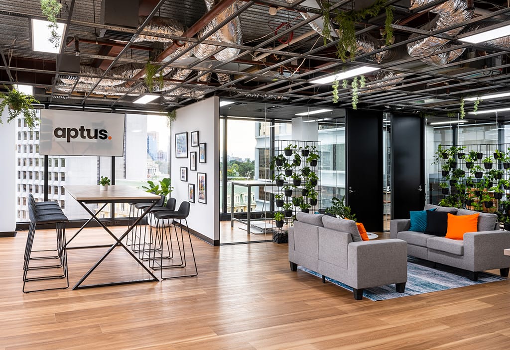 Planning Modern Office